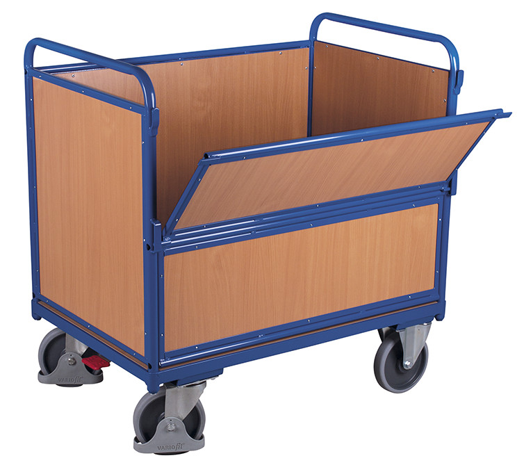 Box trolley with board panels